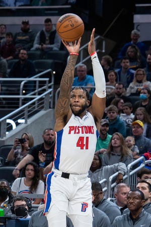Detroit Pistons forward Saddiq Bey (41) shoots the ball in the first half against the Indiana Pacers at Gainbridge Fieldhouse in Indianapolis on Sunday, April 3, 2022.