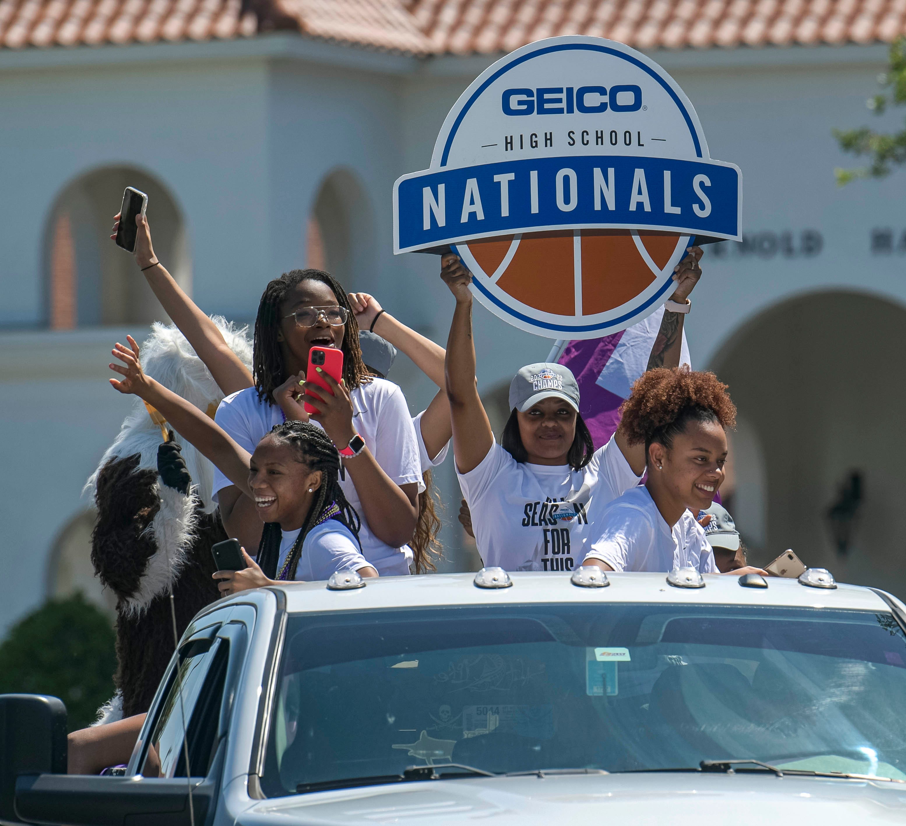High school basketball Montverde reigns as boys and girls national champs