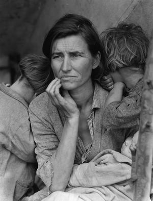 Dorothea Lange, Migrant Mother, Nipomo, California, 1936, photogravure. The Gadsden Arts Museum will feature original work by iconic American photographers of the 1880s through the 1980s, with emphasis on the 1930’s.