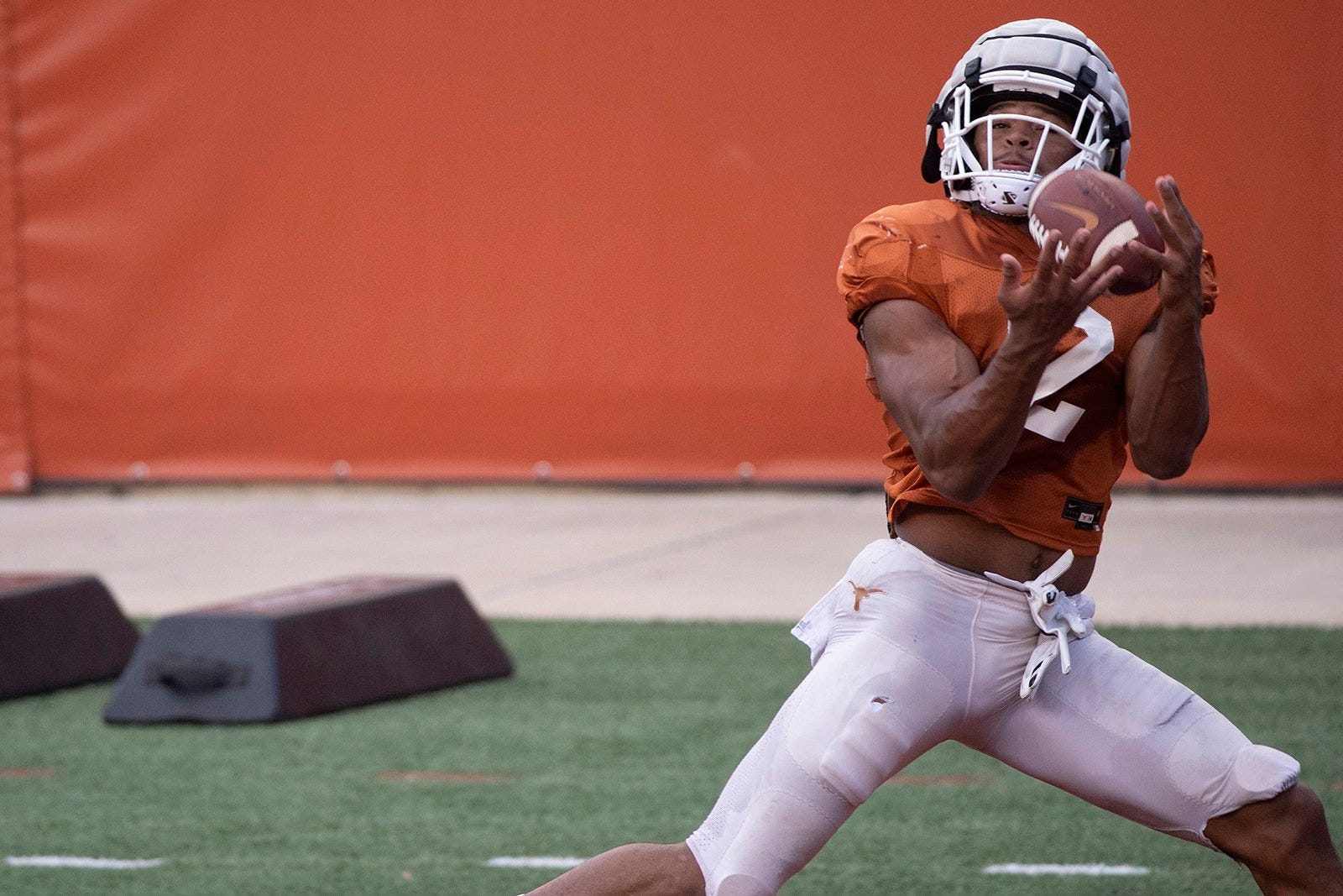 Three things to know about Texas football quarterback Quinn Ewers