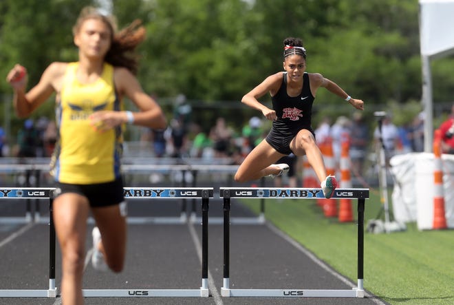 Junior Marissa Saunders returns to lead South after winning the 2021 Division I state title in the 100-meter hurdles. She also is healthy after undergoing hip surgery 10 days after the state meet.