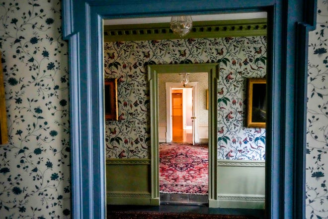 Chambres à l'étage du Providence Art Club, qui comprend plusieurs maisons historiques le long de Thomas Street.