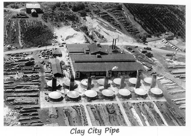 The Clay City Pipe Co. plant was located south of Uhrichsville.