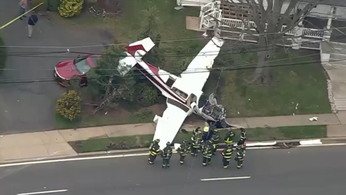 Authorities say a small plane crashed in the front yard of a home in New Jersey, leaving one person aboard the aircraft injured. (April 4)