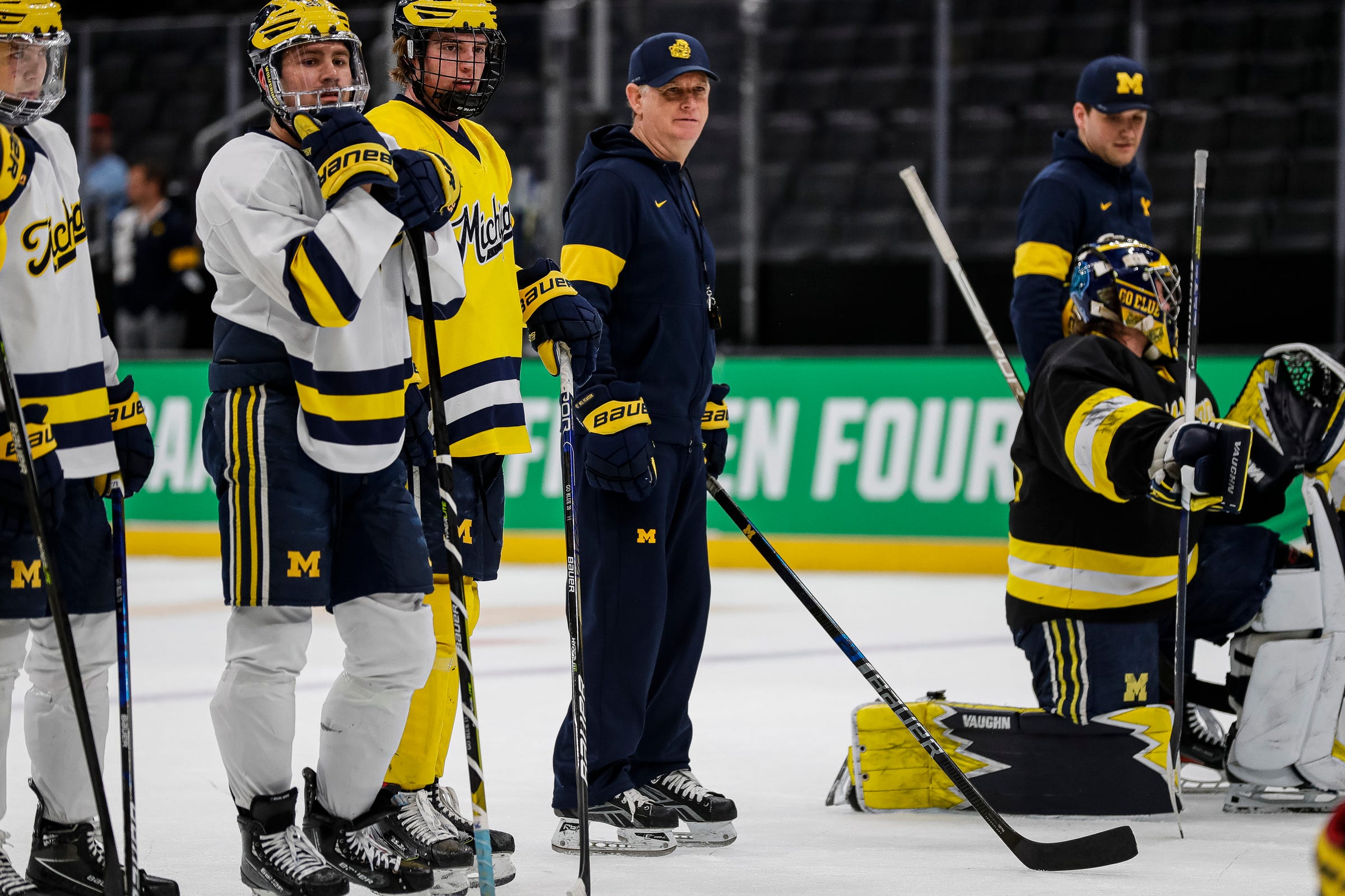 detriot amateur hockey tournaments