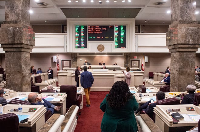 Alabama House of Representatives votes on an amendment at the Alabama State House in Montgomery, Ala., on Wednesday, April 6, 2022. 