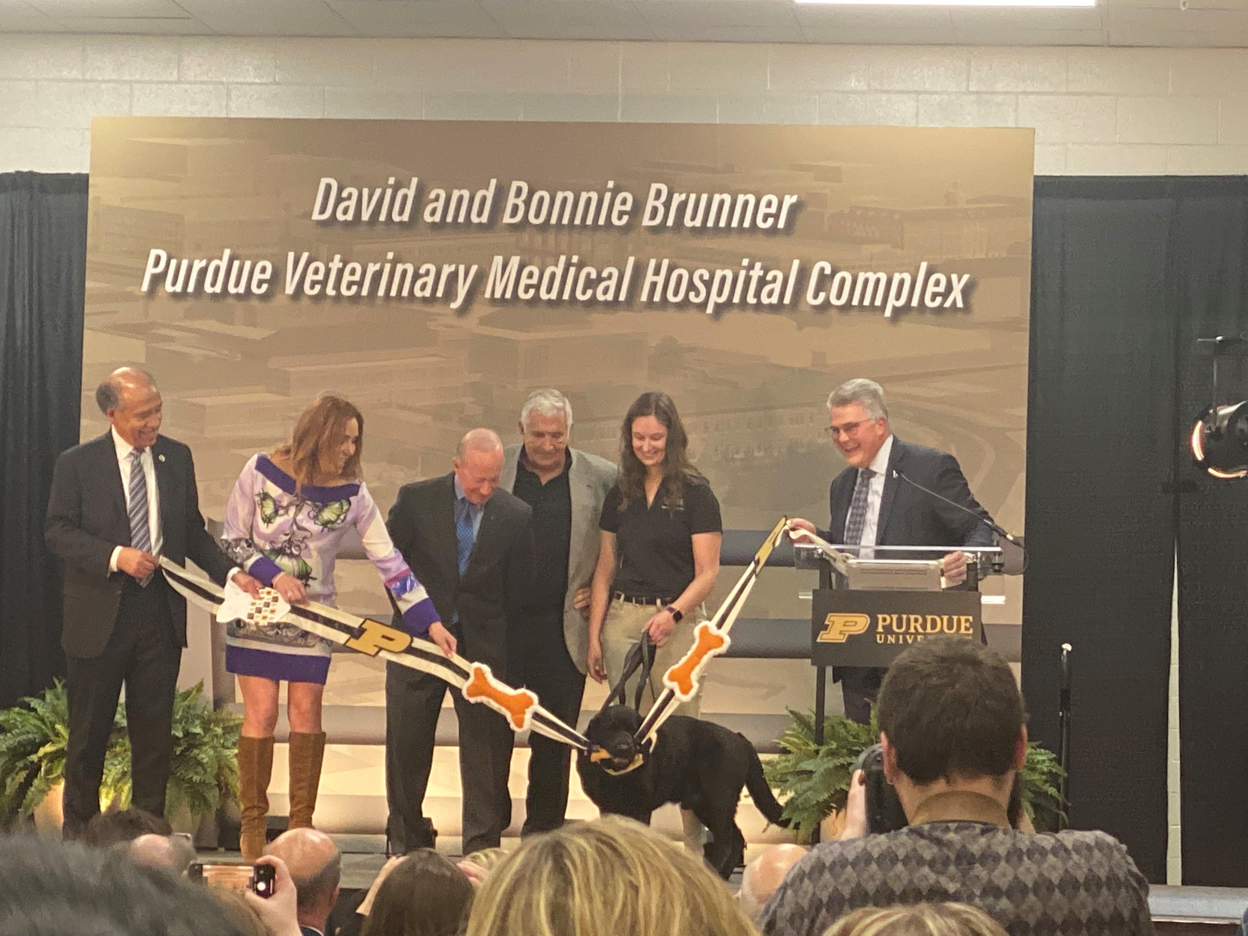 Veterinary facilities at Purdue dedicated, named after donor couple