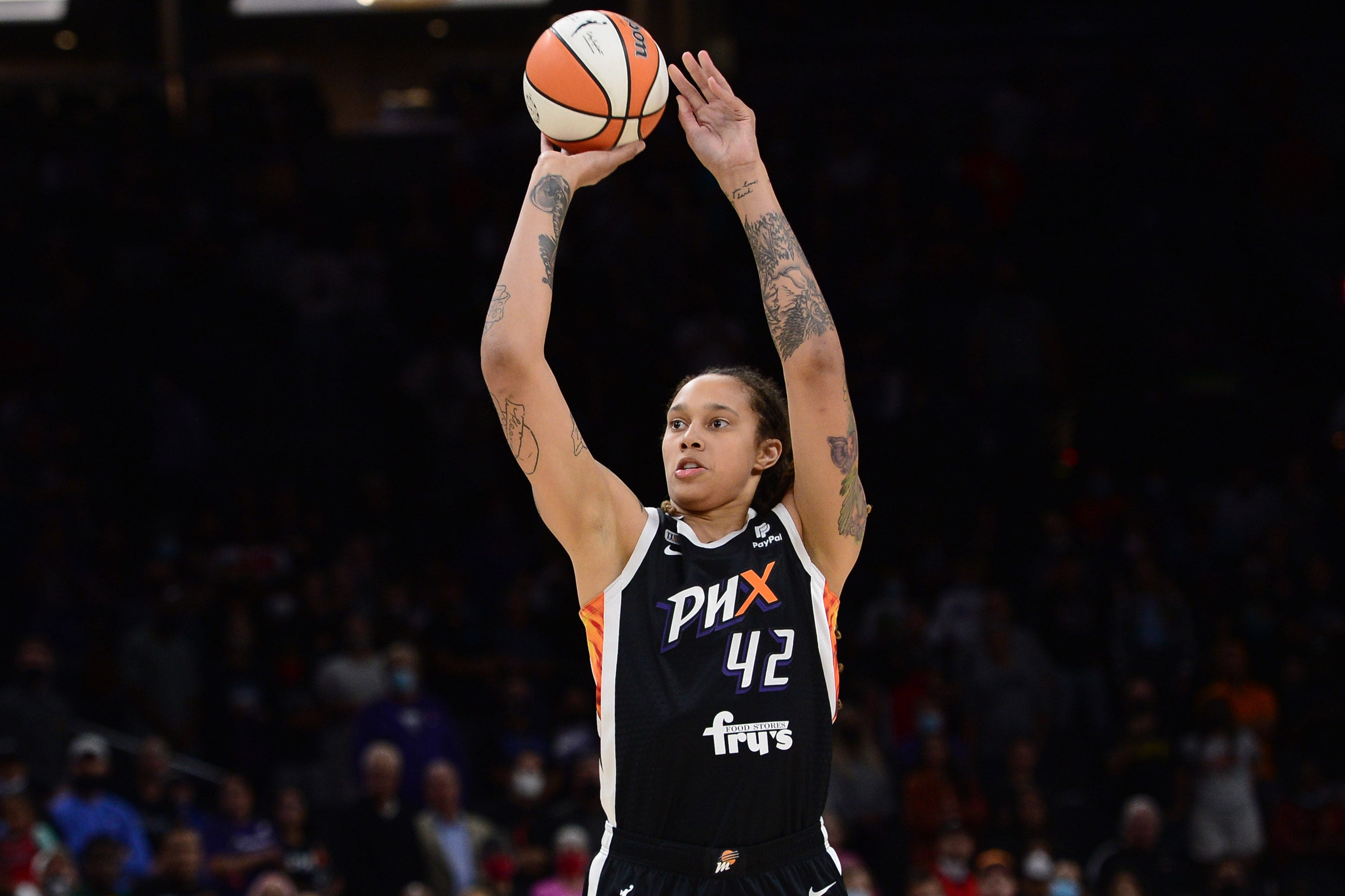 Brittney Griner Us Olympic Committee Joins Effort To Free Wnba Star