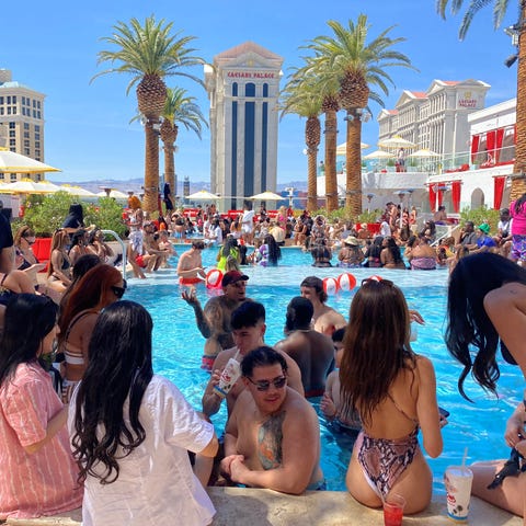 Drai's Beach Club, the pool party at The Cromwell 