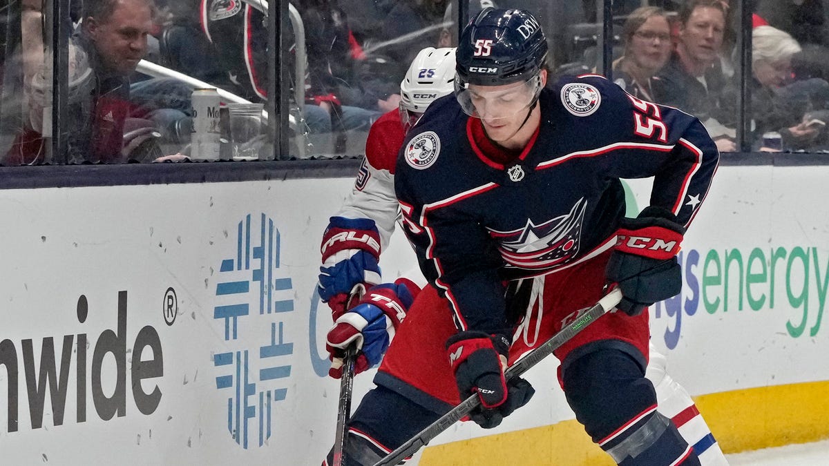 Carson Meyer, Blue Jackets agree to one-year, two-way contract extension