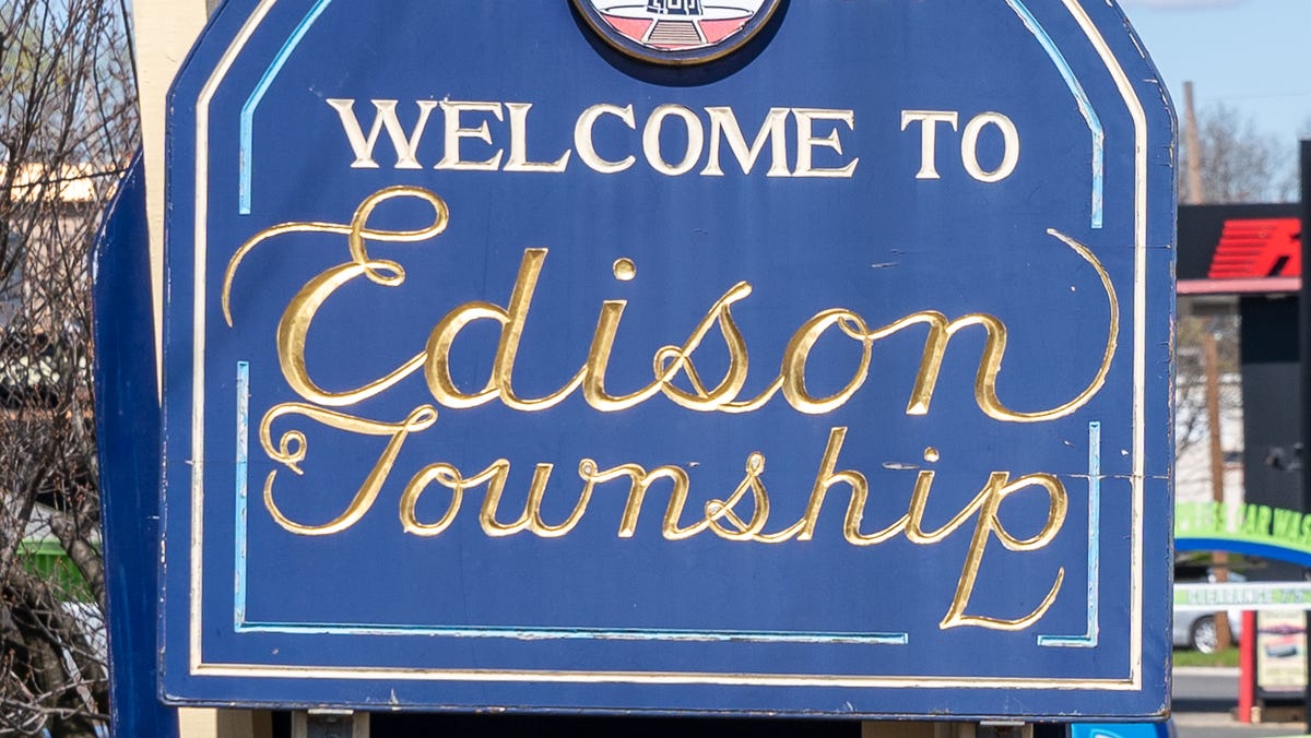 Edison may condemn four properties along Route 27 for redevelopment Edison may condemn four properties along Route 27 for redevelopment