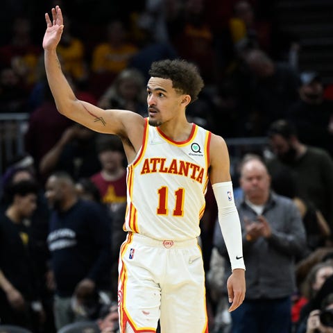 Trae Young waves goodbye to the Cleveland crowd af
