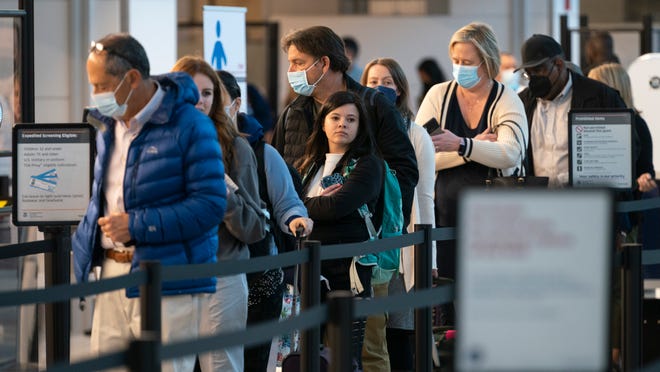 United, Alaska Airlines lift bans on some passengers who refused masks