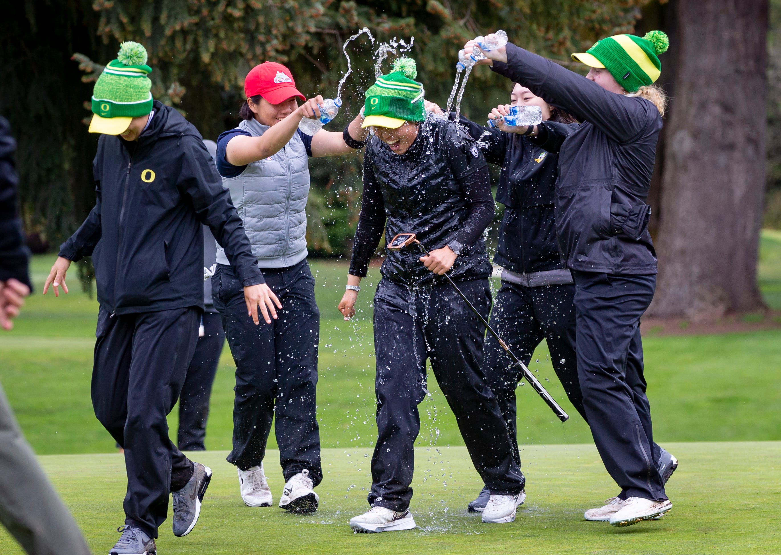 Oregon wins team, individual titles at Pac12 women's golf tournament