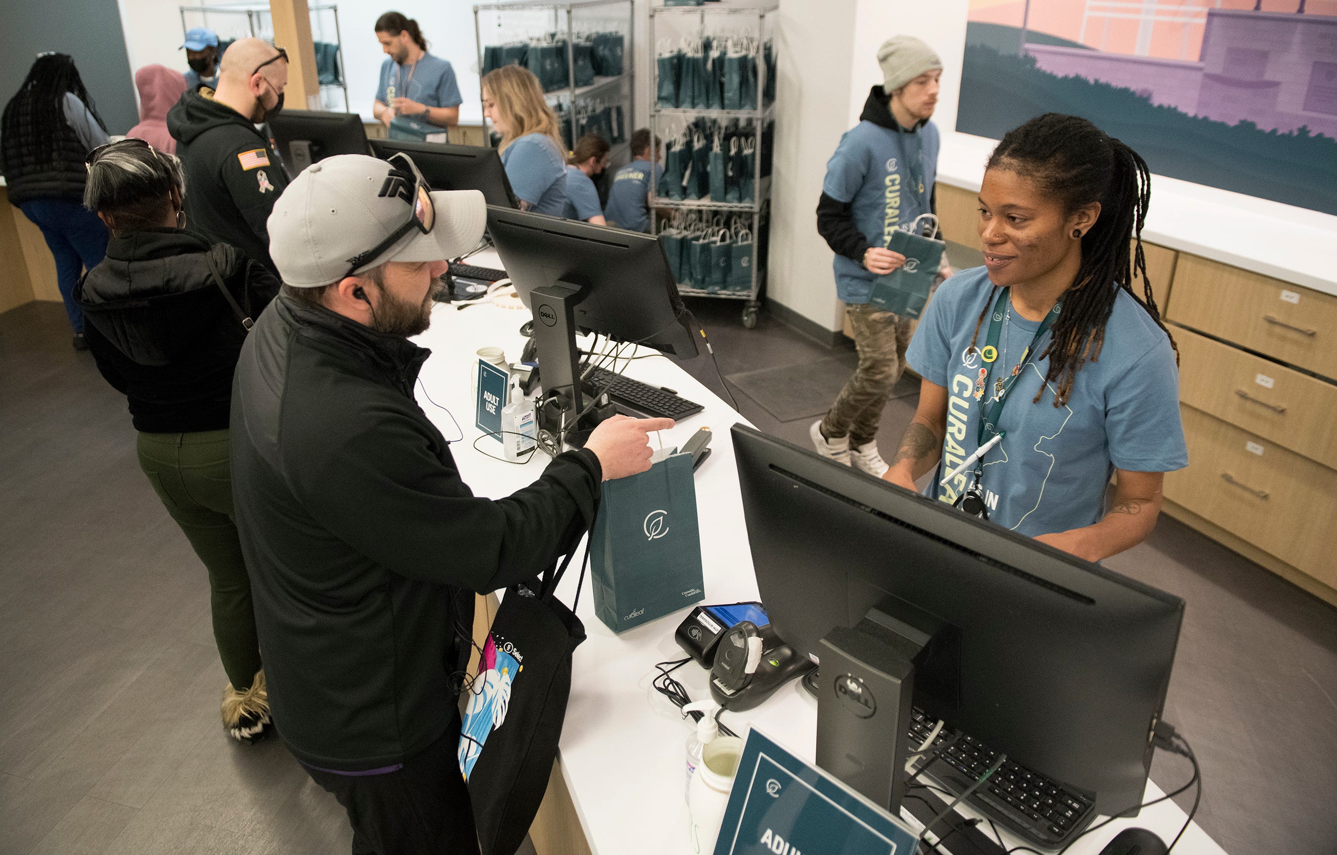 Curaleaf loses license to sell NJ legal weed at two dispensaries