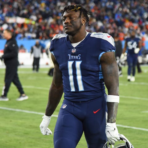 Tennessee Titans wide receiver A.J. Brown (11) lea