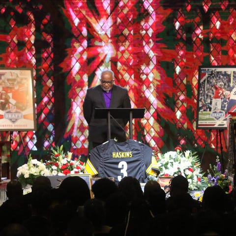 Pastor Steven Shearod during the service for Dwayn