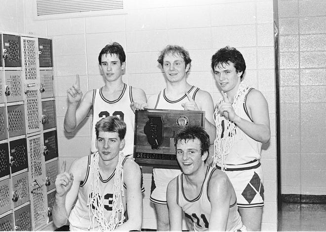 Thad Matta's starting five high school team in 1985. Back row, from left, Kevin Root, Jerry Miller and Joe Walder. Front row, from left, David Busch and Thad Matta.