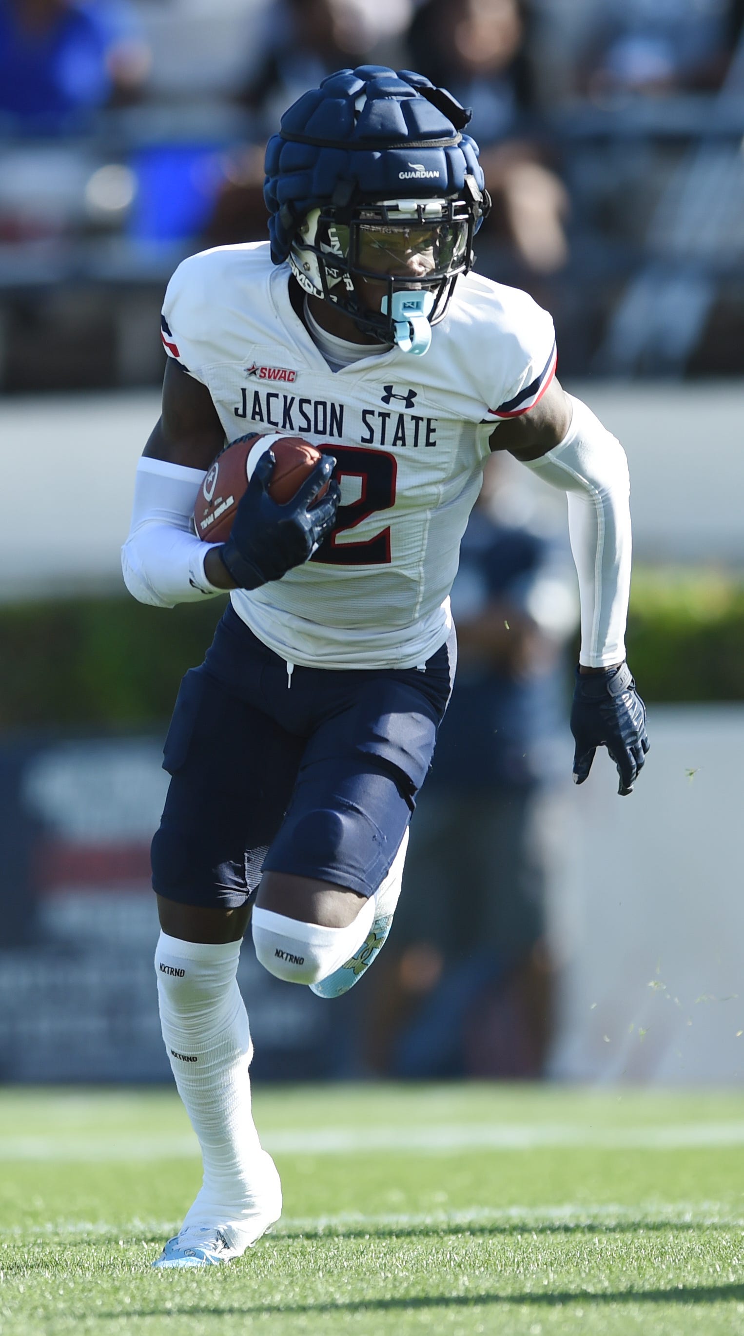 Jackson State's Travis Hunter intercepts first pass after scoring TD