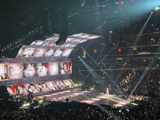 Justin Bieber performing at Wells Fargo Arena for the "Justice" tour on April 24, 2022.