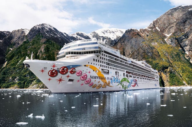 Norwegian Cruise Line also introduced something noteworthy back in 2006 when Norwegian Pearl made its debut.