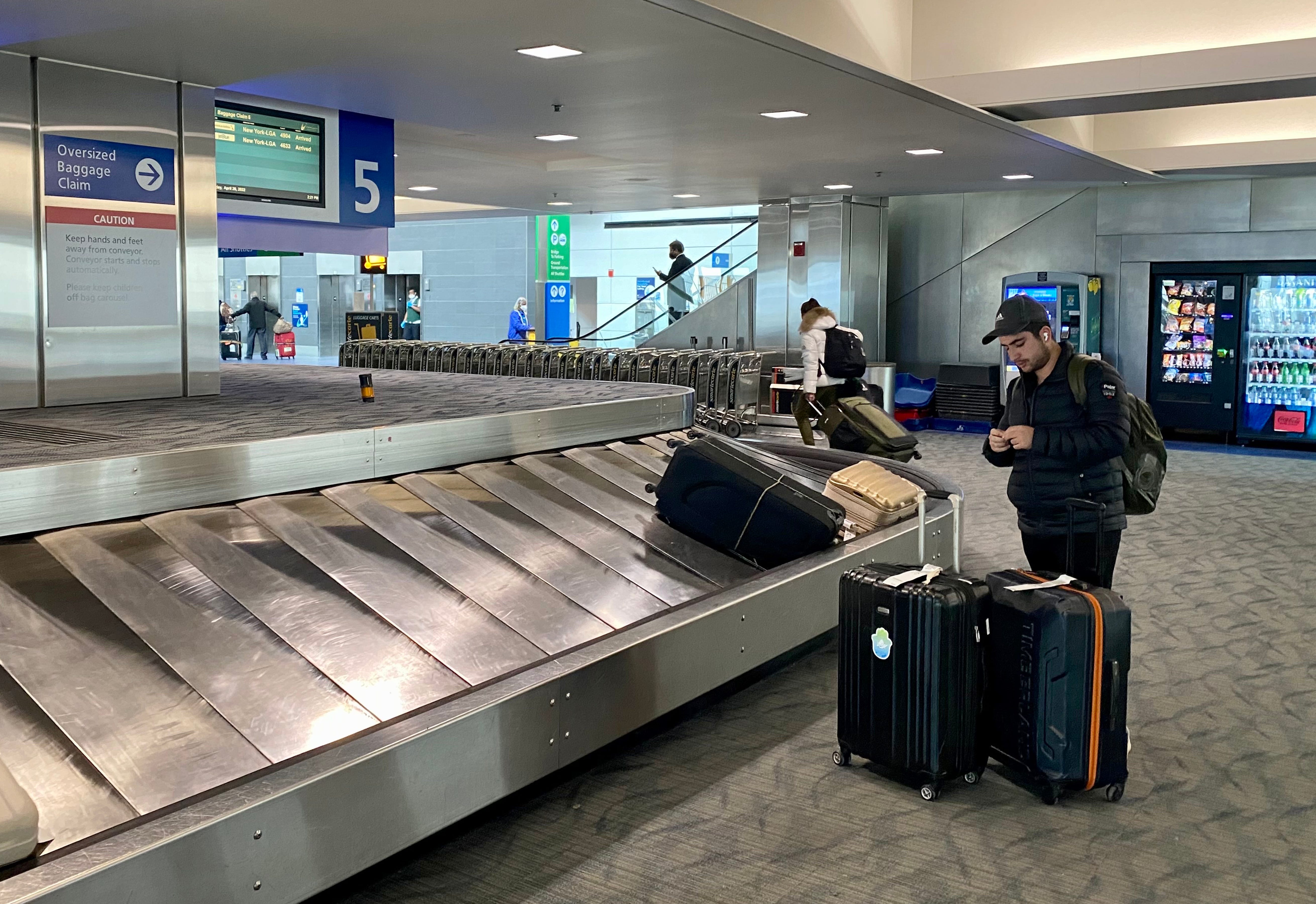 Penerbangan JetBlue dari Detroit ke New York tiba-tiba kembali ke Bandara Metro