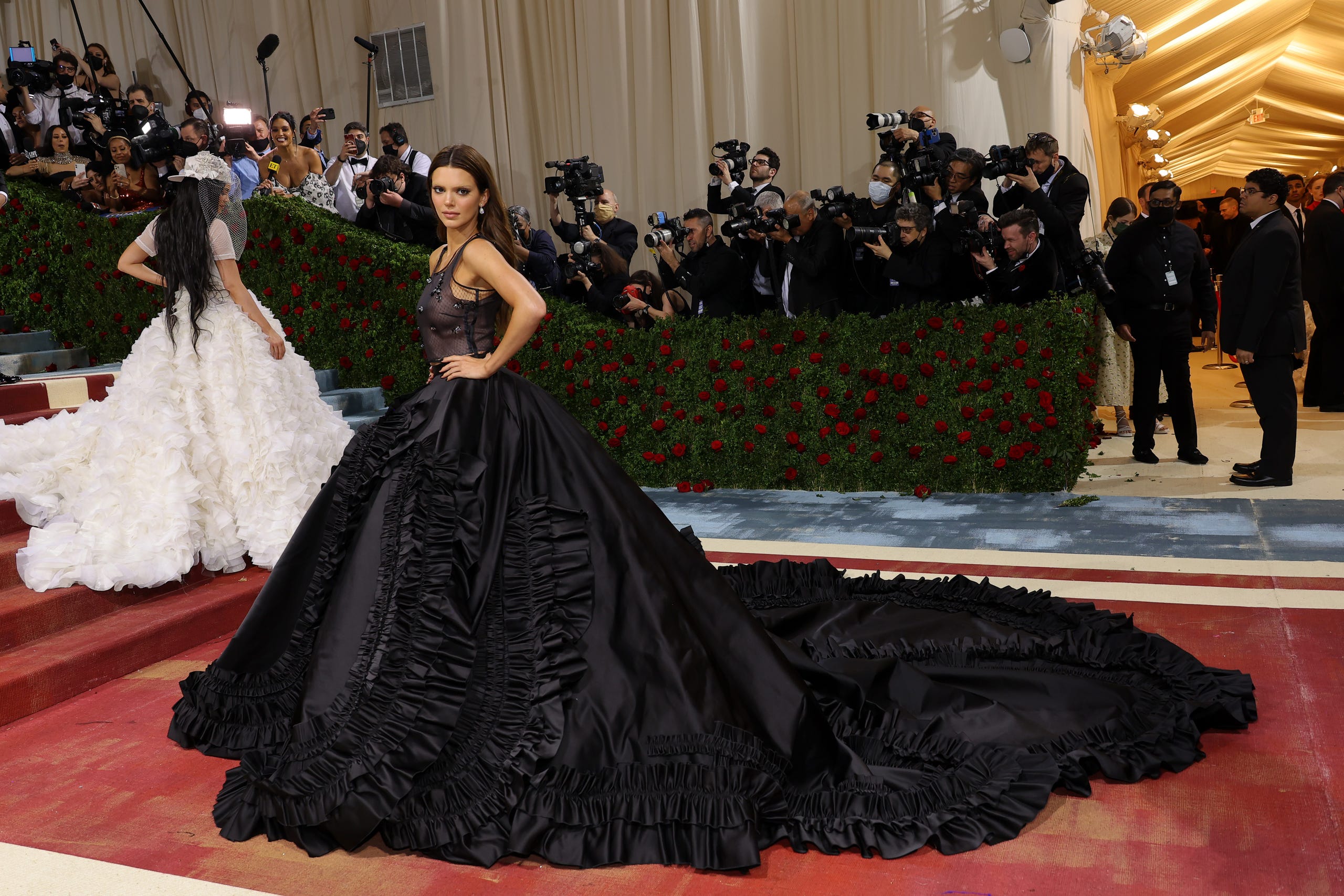 NEW YORK, NEW YORK - MAY 02: Kendall Jenner attends The 2022 Met Gala Celebrating "In America: An Anthology of Fashion" at The Metropolitan Museum of Art on May 02, 2022 in New York City. (Photo by Mike Coppola/Getty Images) ORG XMIT: 775800183 ORIG FILE ID: 1395060372