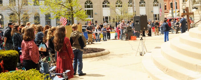 People gathered at noon Thursday on the steps of the Somerset County Courthouse to observe the National Day of Prayer. The event include the Pledge of Allegiance and prayers for the government, military, business, education, media, churches and families. Music highlighted the ceremony as well.