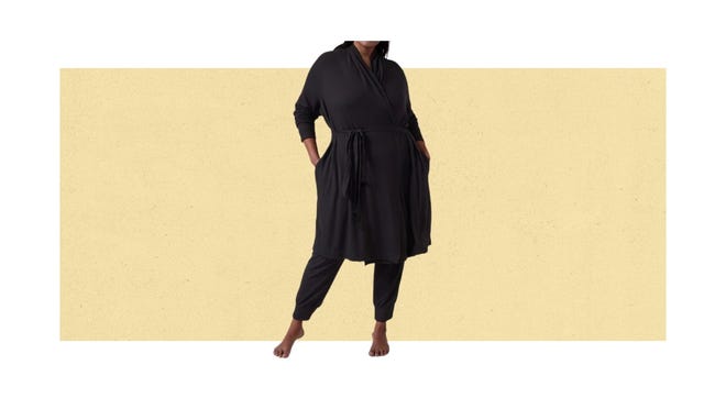 Last-minute Mother’s Day gifts: Athleta