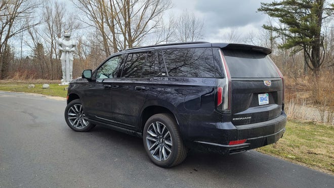 The 2022 Cadillac Escalade Diesel comes standard with rear-wheel drive. This model has the upgraded AWD.
