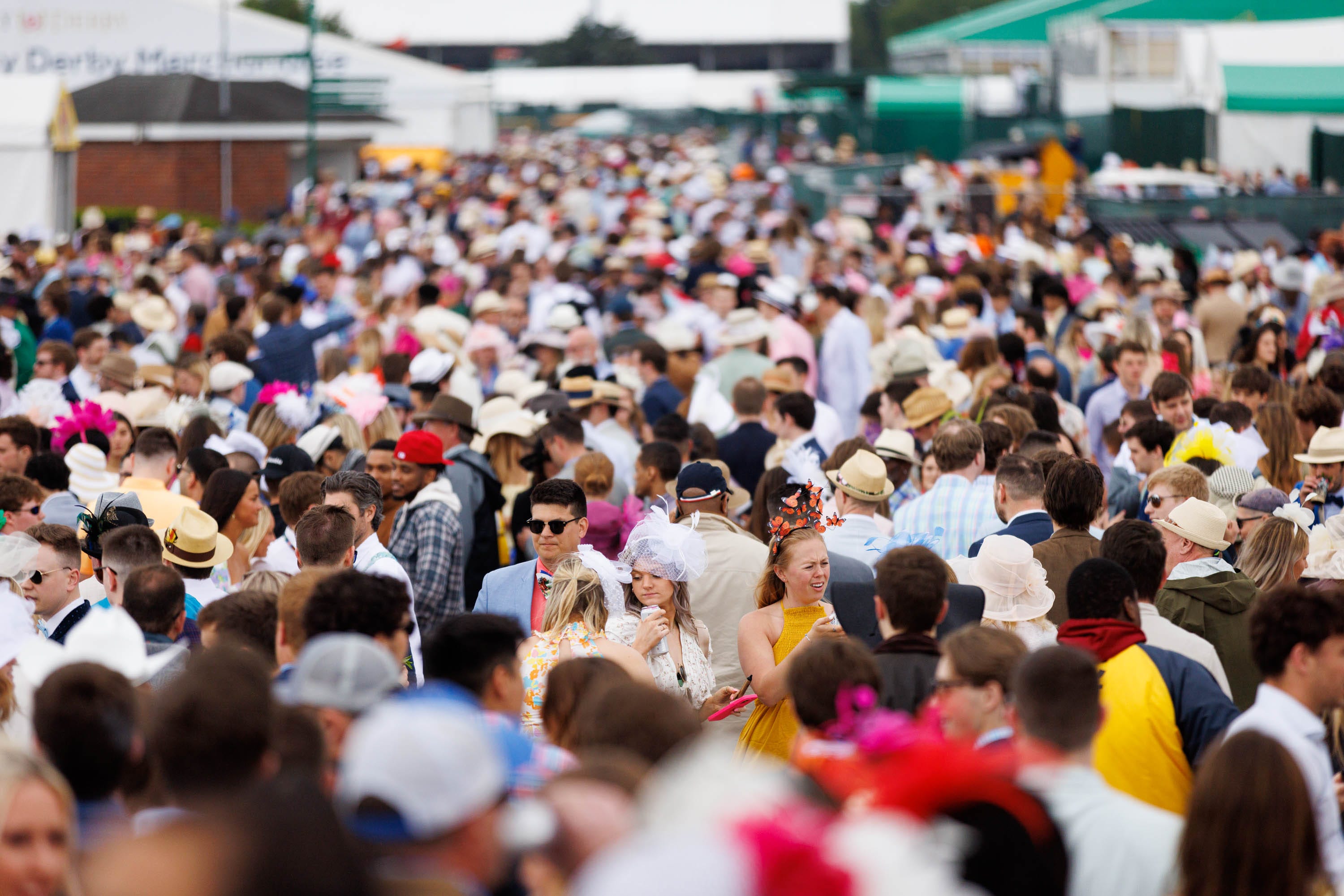 Kentucky Derby attendance continues to fall in 2022