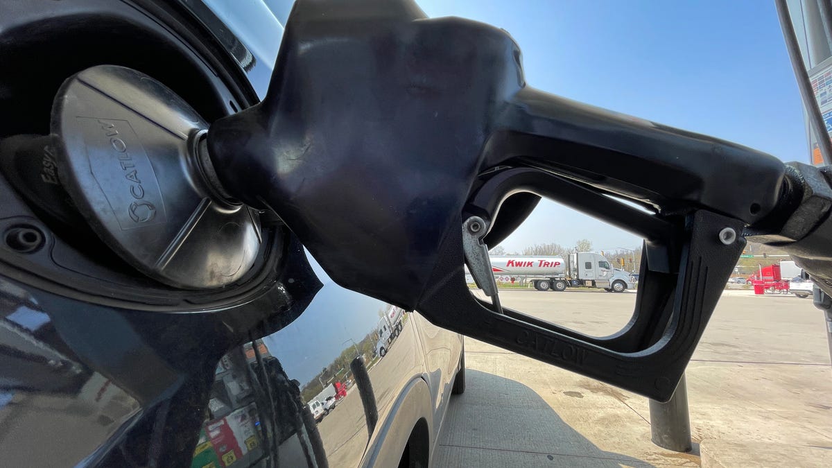 Wisconsin’s gas prices are going up again. Here’s how much and why it’s happening.
