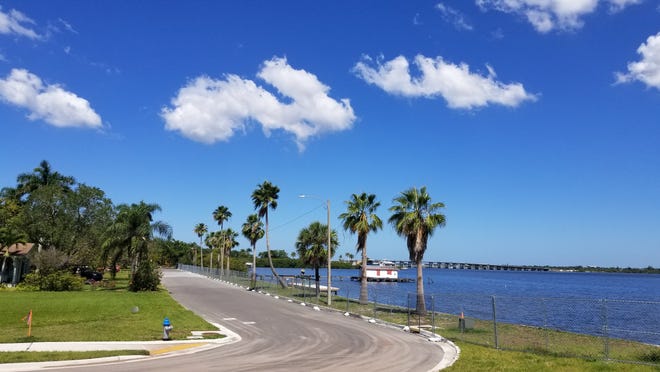 Daiquiri Deck has announced plans to open a new location at 1008 or 1020 Riverside Drive East, which will be along the Bradenton Riverwalk once the expansion is completed.