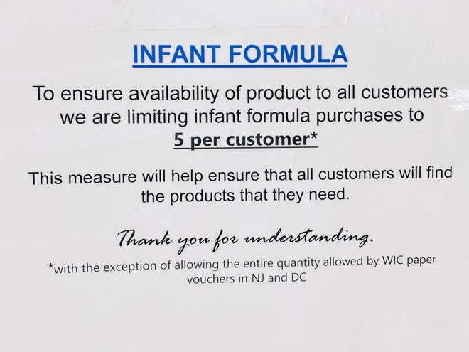 Sign at a Phoenix Safeway on May 12, 2022, limiting baby formula purchases amid a national shortage.