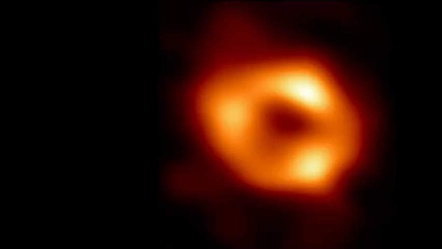 Astronomers have unveiled the first wild but fuzzy image of the supermassive black hole at the center of our own Milky Way galaxy. (May 12)