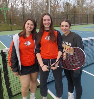Sarah, Lindsey and Gloria Moniz pose for a picture during Lindsey's first singles match last year.