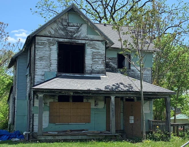 This structure located at 319 N. Greenwood St. in Marion is one of 17 fire-damaged buildings slated for demolition by the City of Marion. City council approved the list of houses for demolition during its meeting held Monday, May 9, 2022. All of the houses on the list are abandoned.