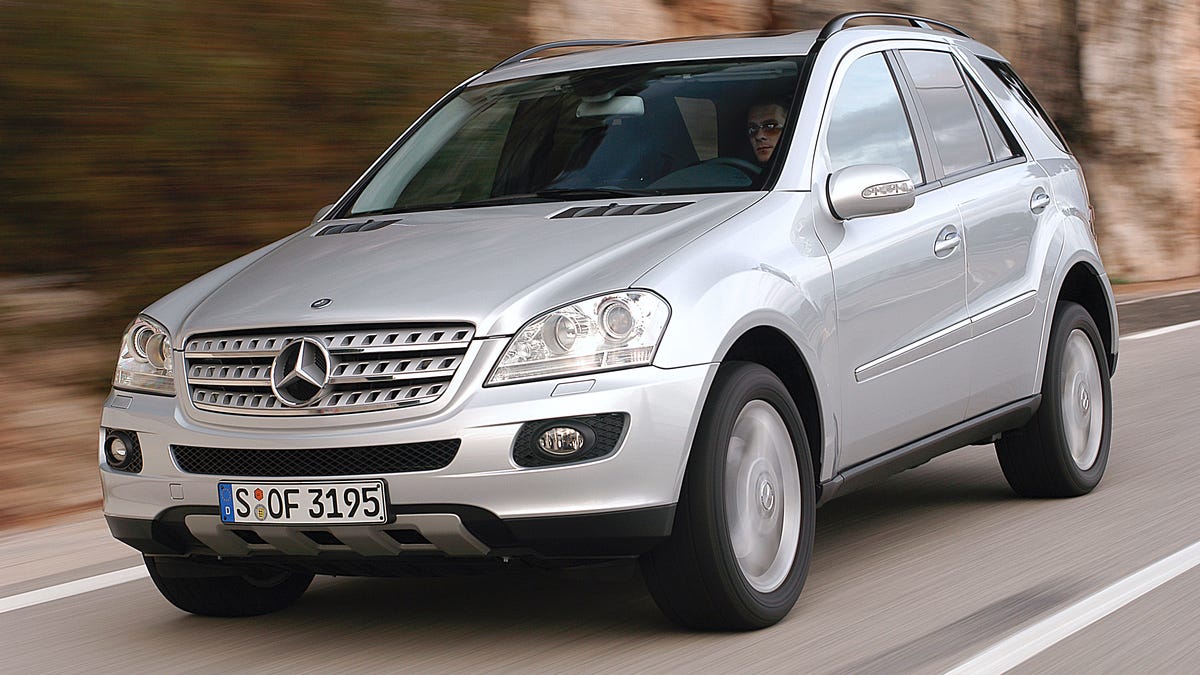 This week, Mercedes-Benz issued a "do not drive" order for a serious brake problem on SUVs made between 2006-2012. Vehicles will be towed to the nearest dealership and the work will be done for free.
