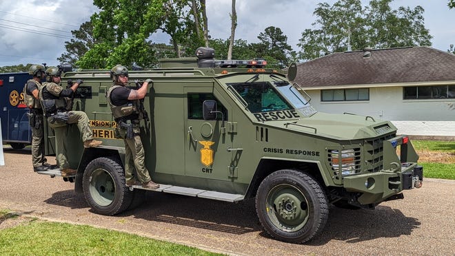 An Ascension Parish Sheriff's Office team responded to a Gonzales neighborhood May 21 where a suspect in a shooting was apprehended.