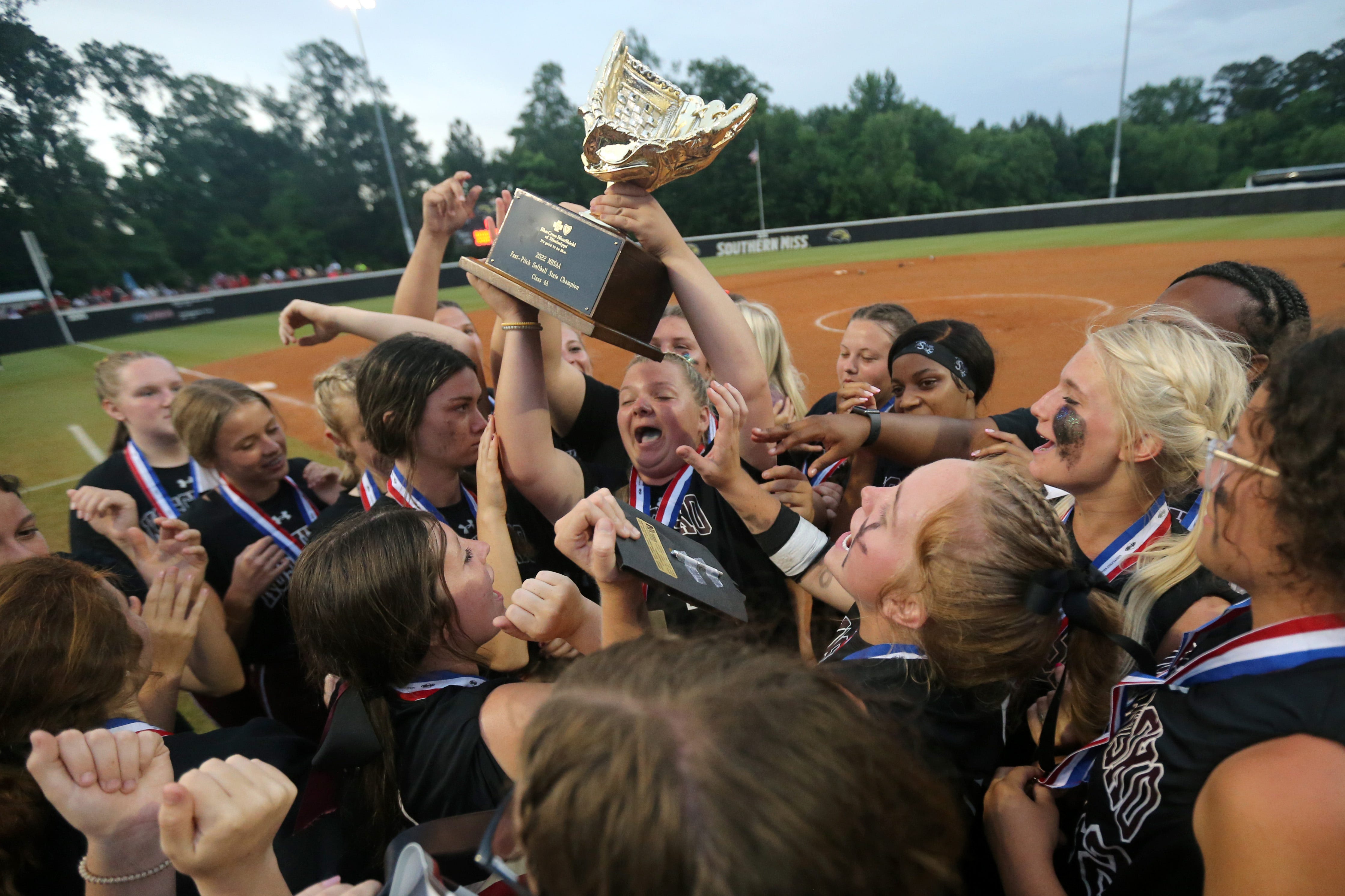 Who's the No. 1 team in the Mississippi high school softball Super 25