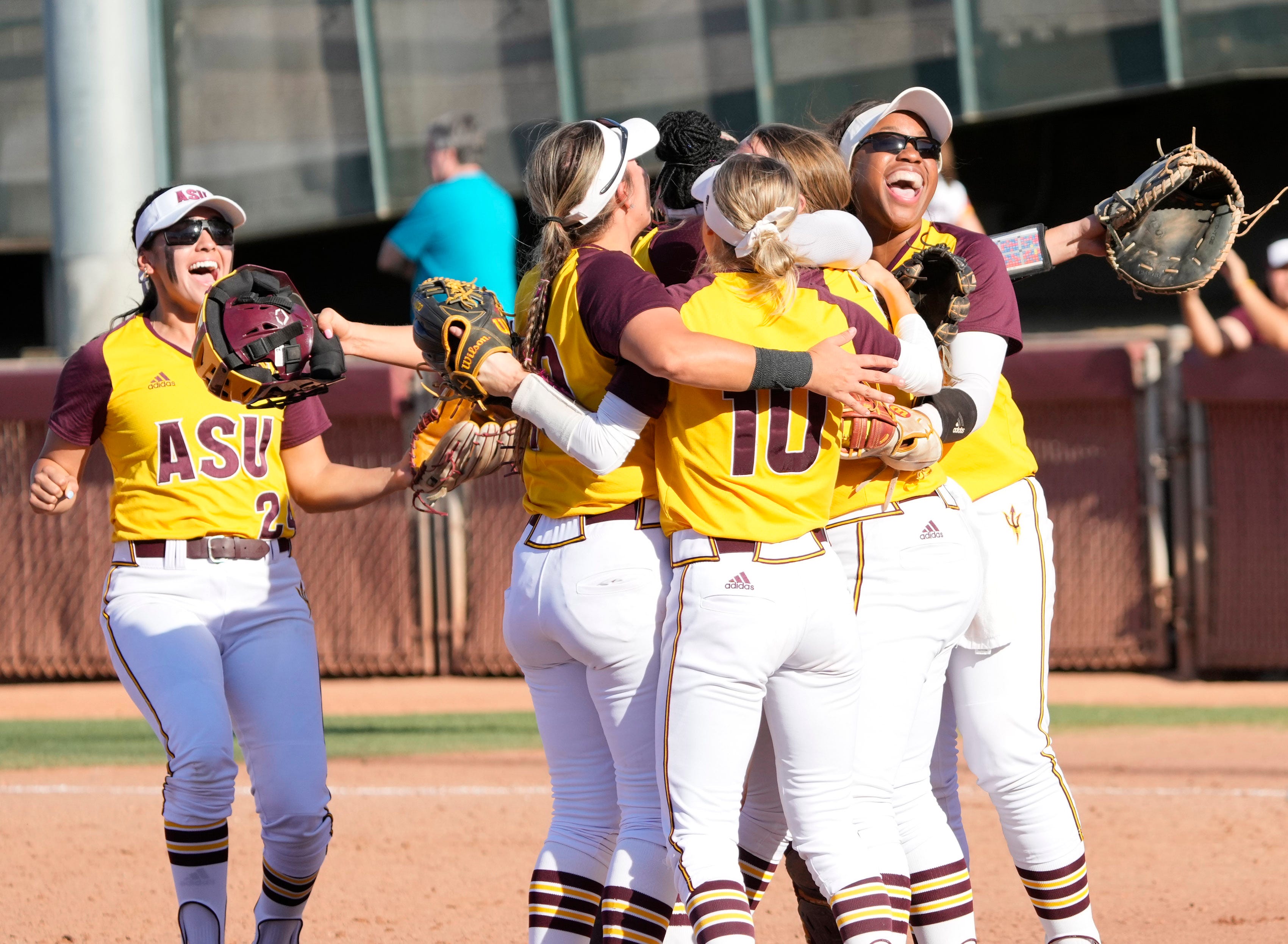 ASU softball vs. Northwestern picks, predictions NCAA Super Regional