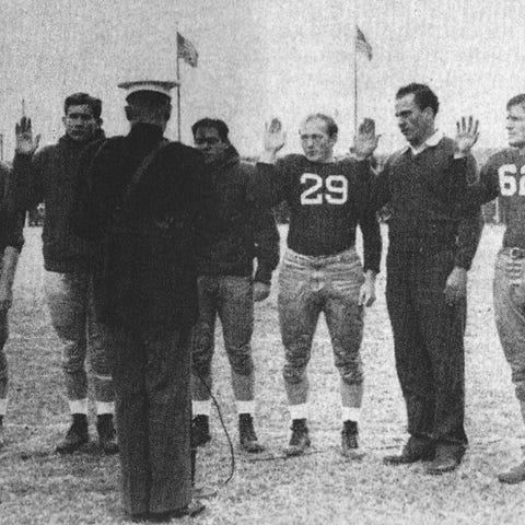 Former Alabama lineman John S. Staples (far left) 
