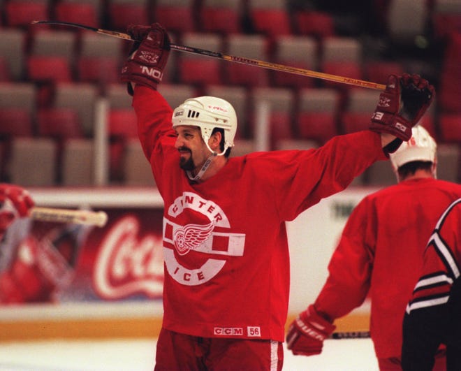 Detroit Red Wings' Brendan Shanahan stretches during practice at Joe Louis Arena, May 28, 1997.