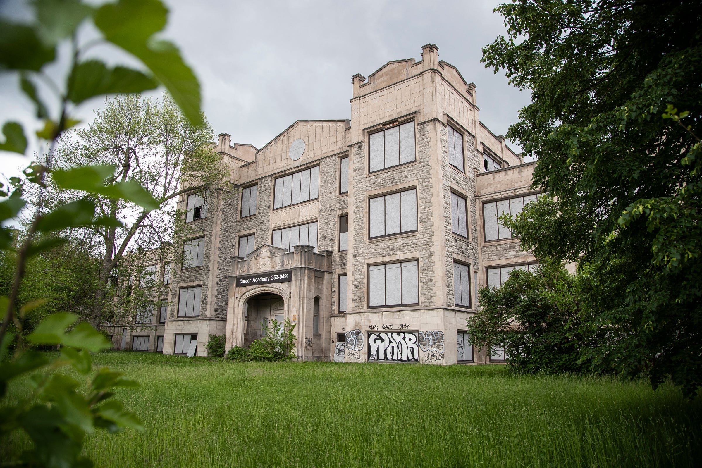 Highland Park wants to redeem its history, open new high school