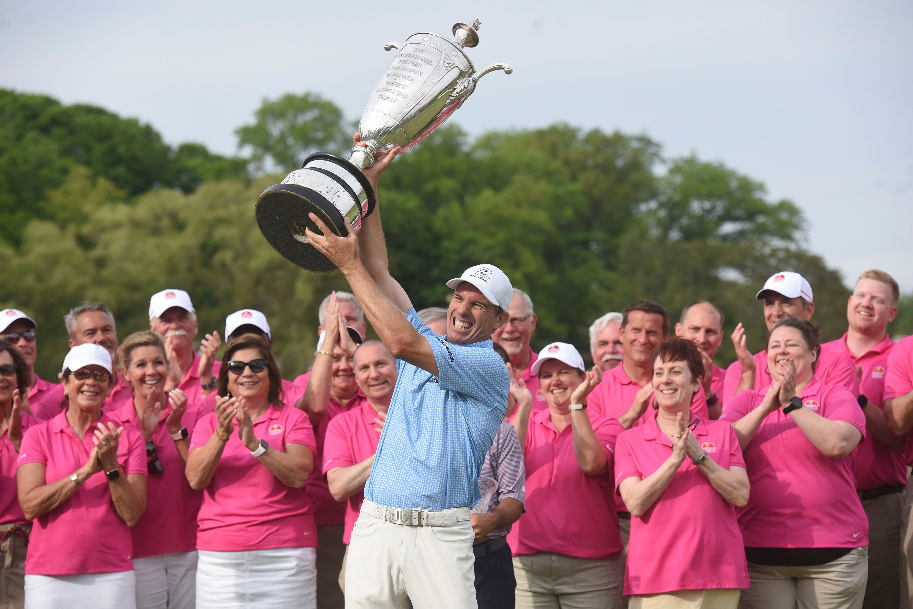 Autonom Beregn kryds Alker wins KitchenAid Senior PGA at Harbor Shorts in Benton Harbor
