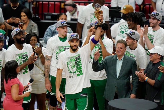 Celtics mencapai Final NBA, tahan Heat 100-96 di Game 7