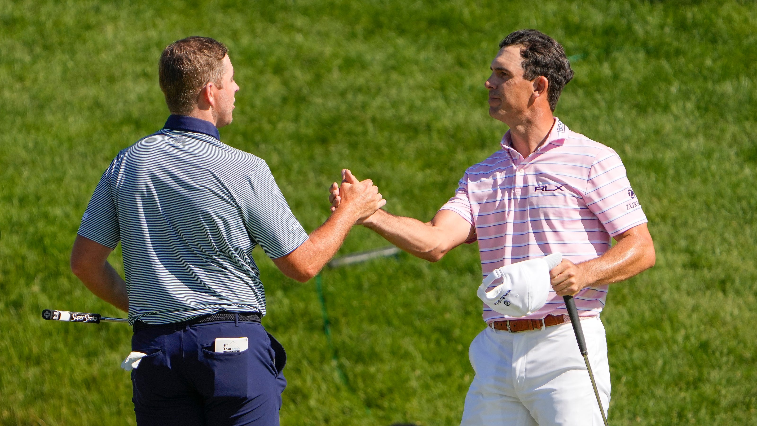 Billy Horschel climbs to the top of Memorial Tournament leaderboard