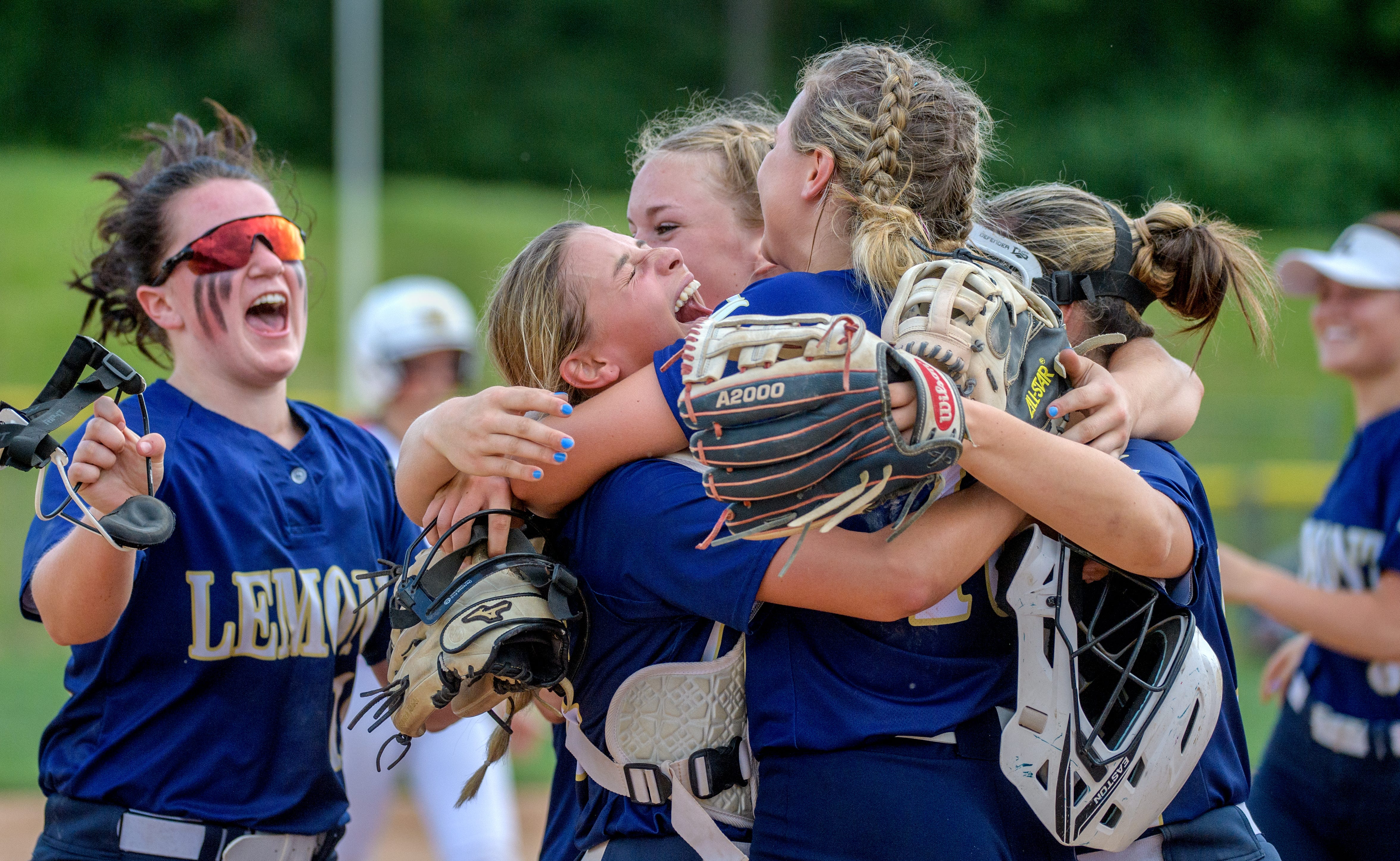 Who will win IHSA softball state finals? Predicting Illinois state champs