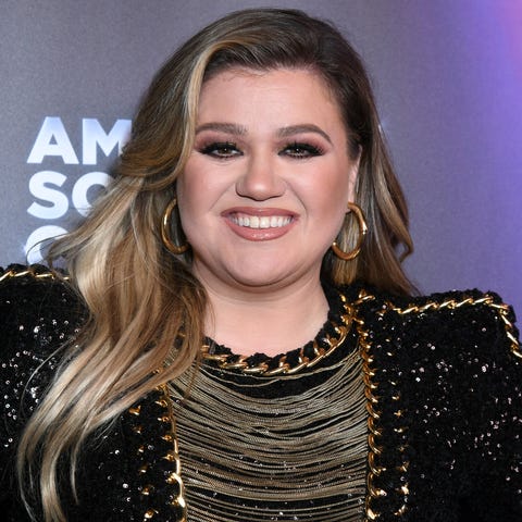 Kelly Clarkson attends NBC's "American Song Contes