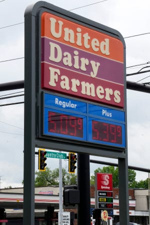 Gas prices were $5.09 on the East side of Columbus on Tuesday, June 7. Mandatory Credit: Barbara J. Perenic/Columbus Dispatch